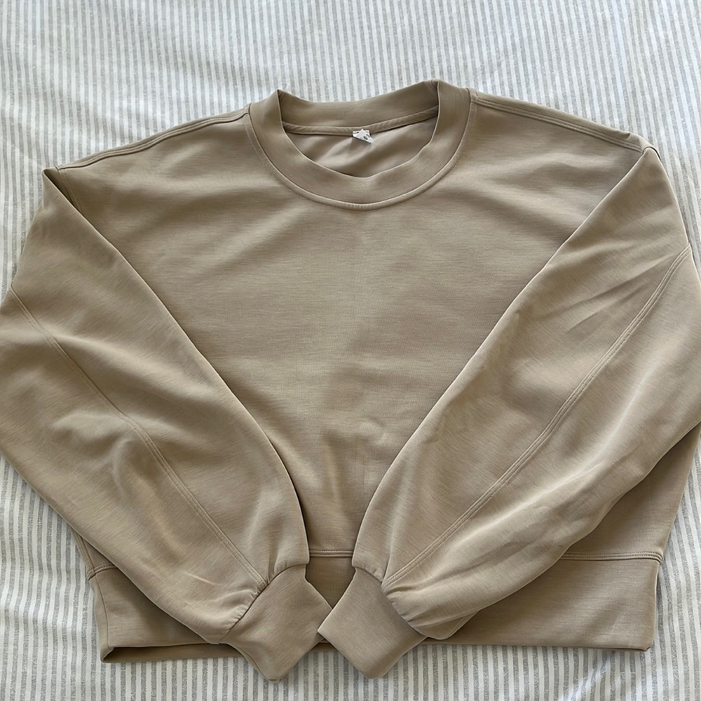 Lululemon Perfectly Oversized Cropped Crew Softstreme